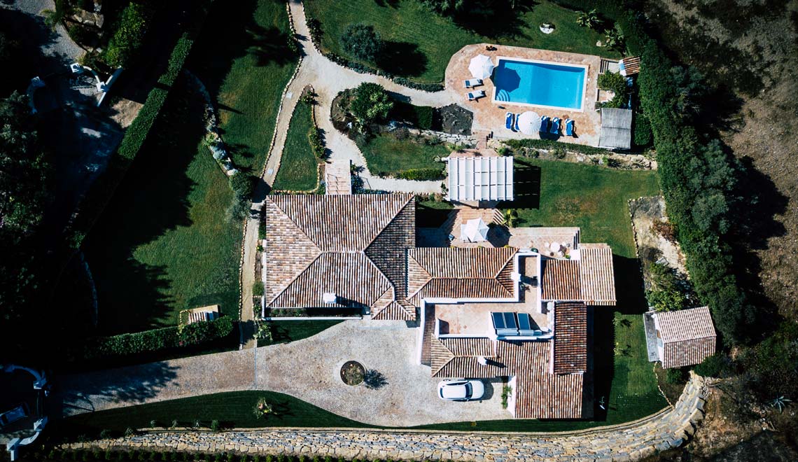 Buying a villa in the Algarve